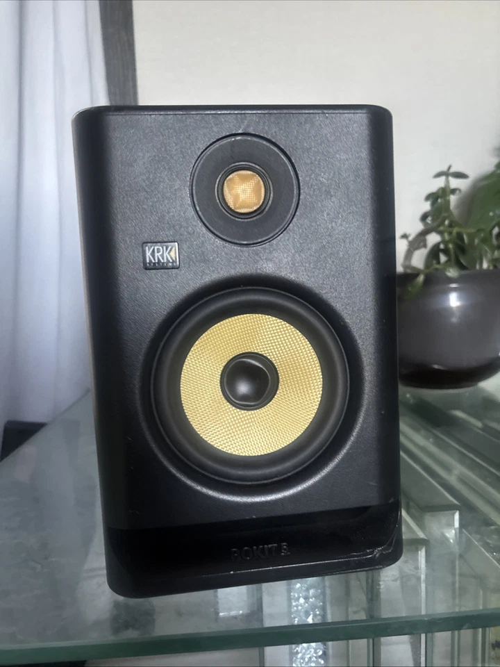 KRK Systems Rokit 5 Studio Monitor Speaker Amplifier with Power Cord - Image 2 of 4