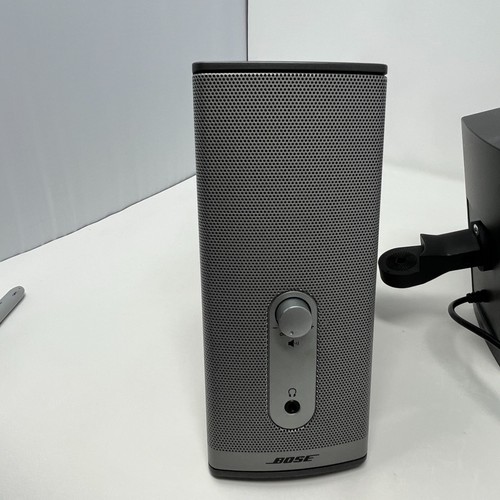 Bose Companion 2 Series 2 Multimedia Speakers with AC Adapter + Wall Mount - 第 6/17 張圖片