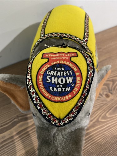 RARE BARNUM & BAILEY The Greatest Show On Earth King Tusk Plush Animal 1987 - Picture 2 of 3