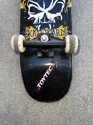 Channel One Bravo Sports Skateboard Skull Flames Fire Red Wheels