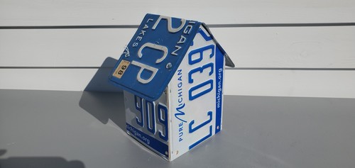 Michigan MI Vintage Blue Top License Plate Bird House ~FastFreeShip~ - Picture 6 of 9