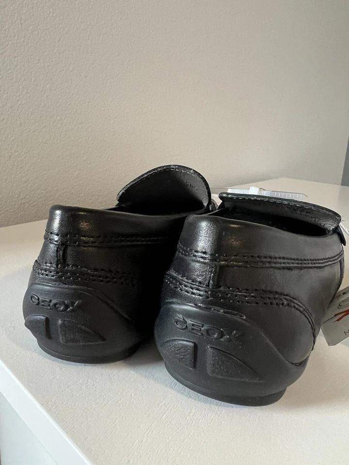 Geox 学步儿童 男孩 意大利漆皮 乐福鞋 29 码 — 第 4/4 张图片