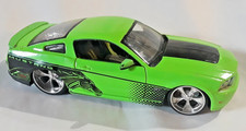 2011 Maisto CUSTOM SHOP 1:24 Scale FORD MUSTANG GT Diecast Model Toy Car