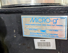 TMC Micro-g Vibration Isolation Table System for Biological Lab, MPN 65-1704