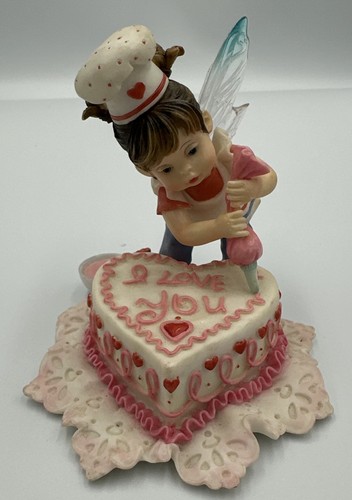 My Little Kitchen Fairies "Little Valentine Baker Fairie" # 4009411 Selten Rarität