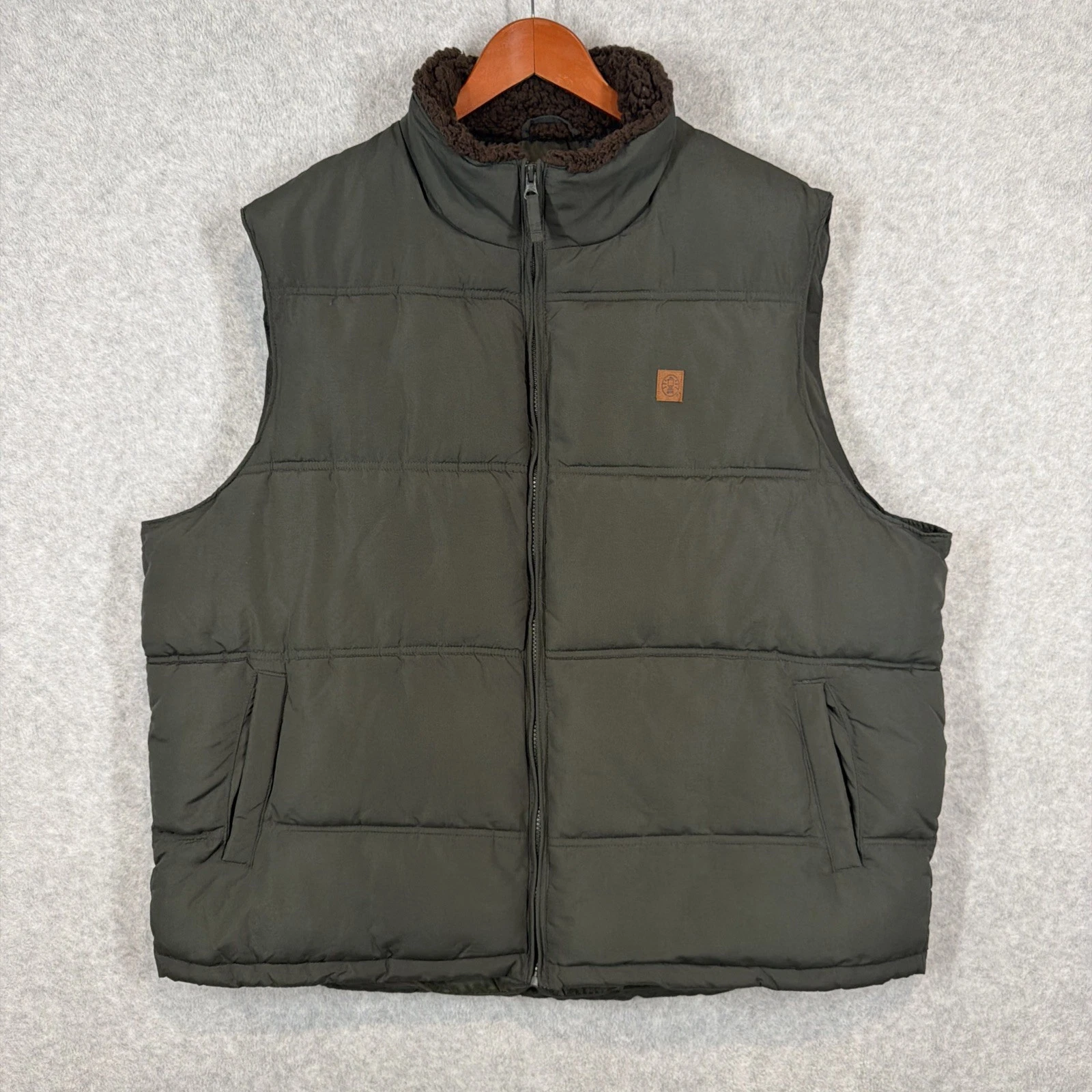 Coleman Men’s Full Zip Sherpa Collar Insulated Puffer Vest Green Size XXL