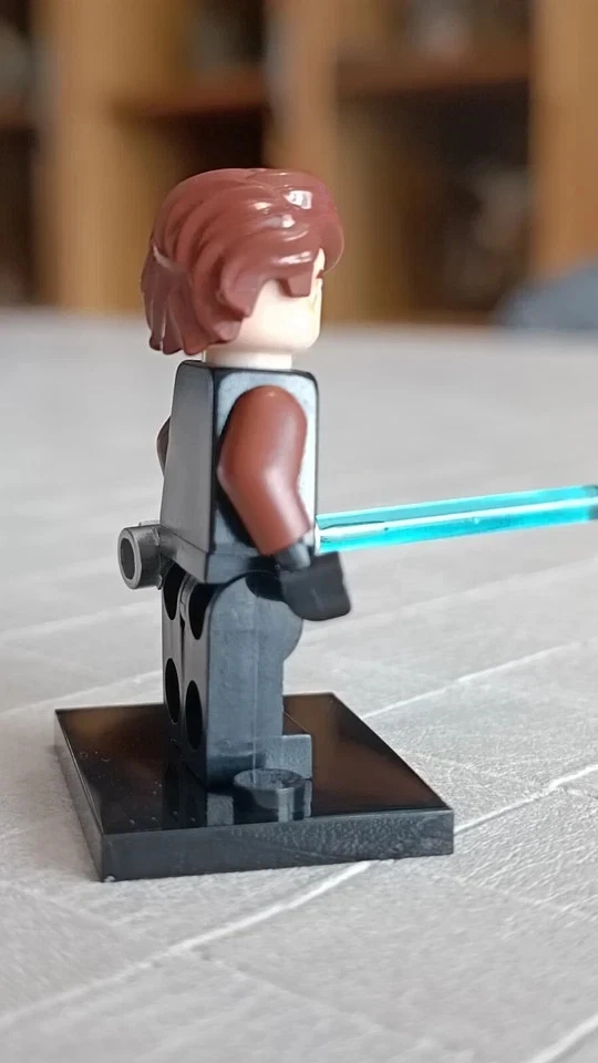 LEGO Star Wars : Figurine Anakin Skywalker - Set 8098 9515 7680 7675 (sw0183) - Photo 2/4