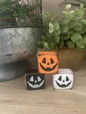 Halloween Pack Of Jacks Pumpkins wood block signs Set 3 Tray Decor