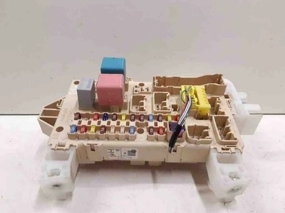 Toyota Corolla Verso ZER, ZZE12, R1 Sicherungskasten Modul 905765 892210F010 32721181