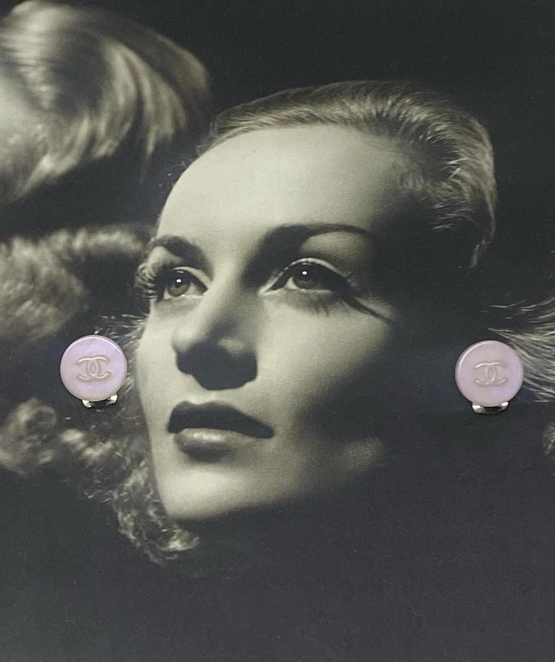 Pendientes Chanel CC Clip On  Foto 2 de 4