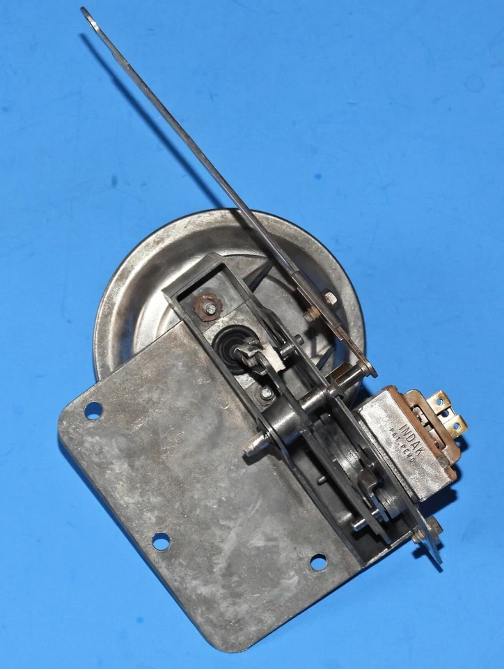 1967 Buick OEM A/C Power Servo Vacuum Control - Image 4 of 4