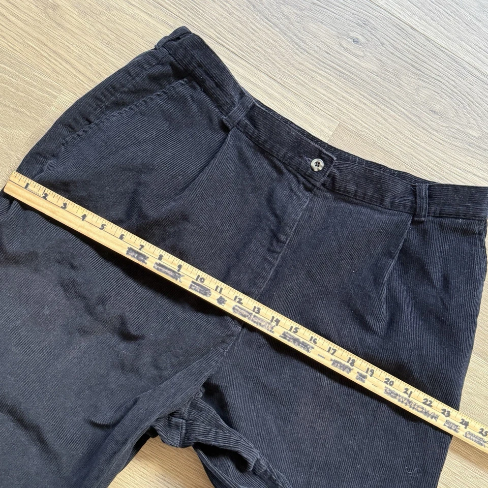 LL Bean Pants Women 18 Medium Tall Corduroy Vintage 90s Loose Baggy Black OHD21 - Image 4 of 4