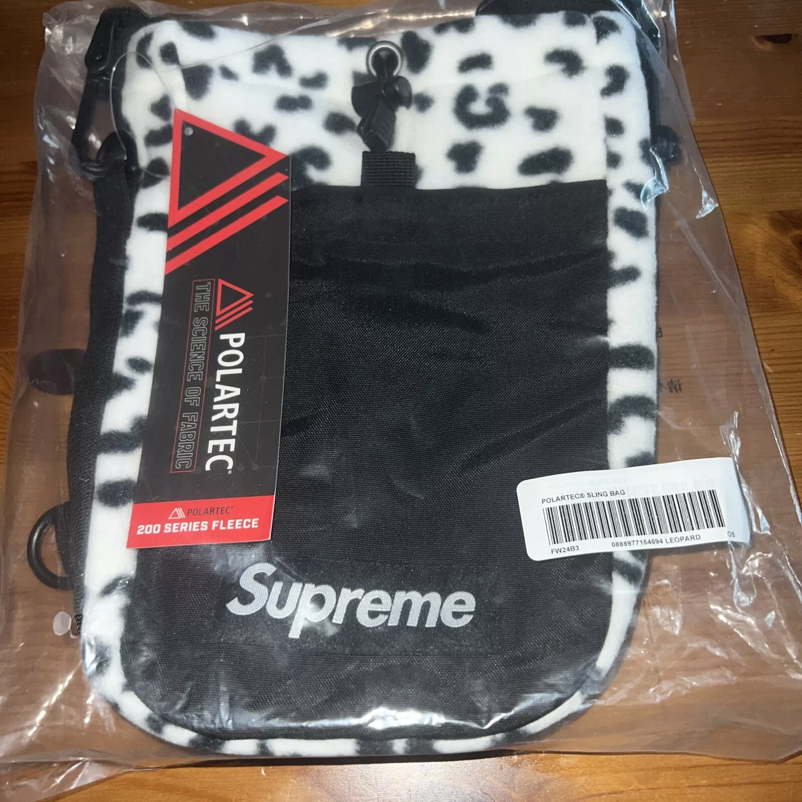 Sac à bandoulière Supreme Polartec léopard (neuf)