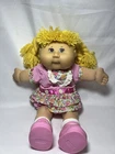 2004 Cabbage Patch Kids Doll Blonde Yarn Hair Butterflies & Sunglasses