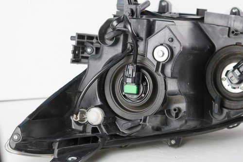 2017-2018 MAZDA 3 HALOGEN RIGHT HEADLIGHT OEM D1 - Picture 4 of 10
