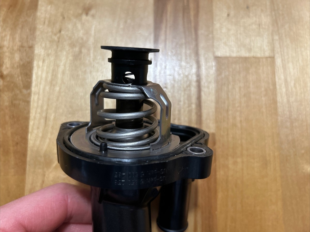 OEM Ford EcoSport Thermostat Assembly - Ford (FR3Z-8575-B) - 2.0L