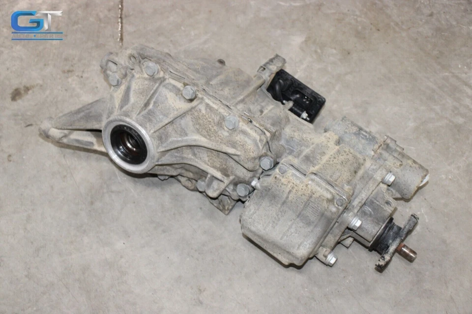 2020 - 2023 宝马 228 M235 F44 XDRIVE 后部不同轴托架原始设备制造商 -18K- — 第 2/4 张图片