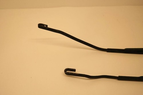 2004-2008 NISSAN MAXIMA LEFT AND RIGHT FRONT WIPER ARMS - Picture 5 of 12