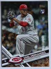 RARE! 2017 TOPPS #US48 #/25 CAMO ARIEL HERNANDEZ RC ROOKIE CARD REDS BREWERS
