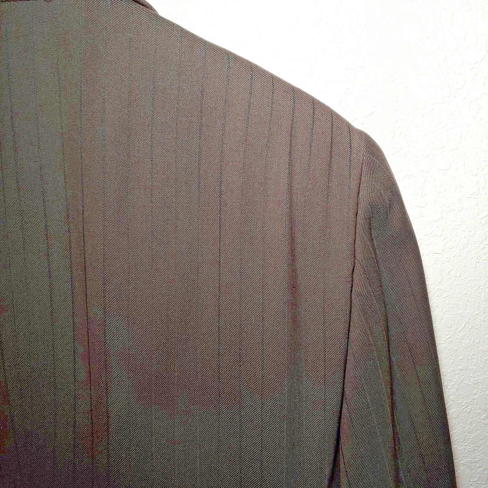 Picture 8 of 12