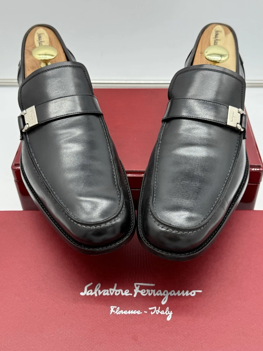 Salvatore Ferragamo Mens size 12. Almost brand new Gancini Driver ornament - Men | Ferragamo main image 3