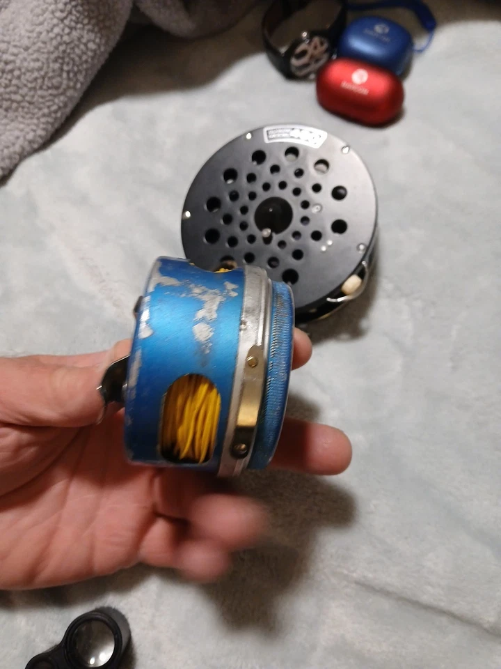 2 carretes de mosca Martin 94A vintage y modelo olímpico 460 Foto 2 de 4