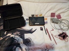 Nintendo 3DS XL Legend of Zelda A Link Between Worlds Limited Edition w/9 Games!