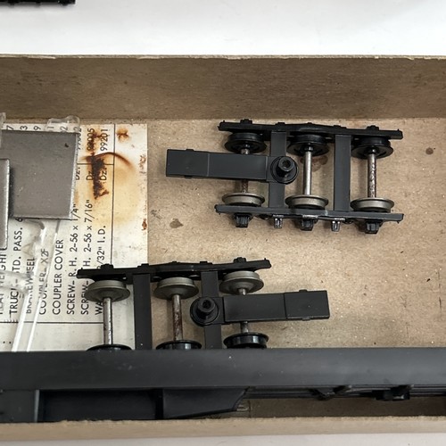 Athearn HO Standard Pullman Car Kit #1861 St. Croix Santa Fe Railway Unassembled - Picture 6 of 7