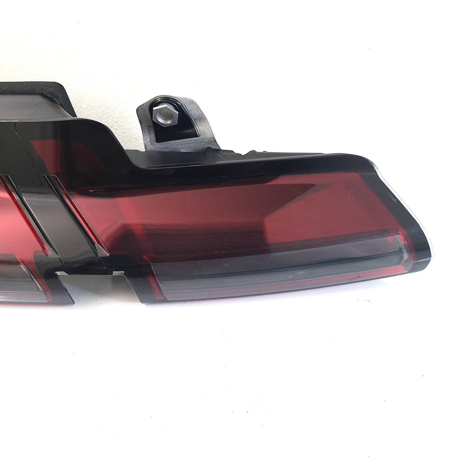 2021-2023 Ferrari Roma F169 Rear Right Hand Side Taillight Lamp Light 000919258