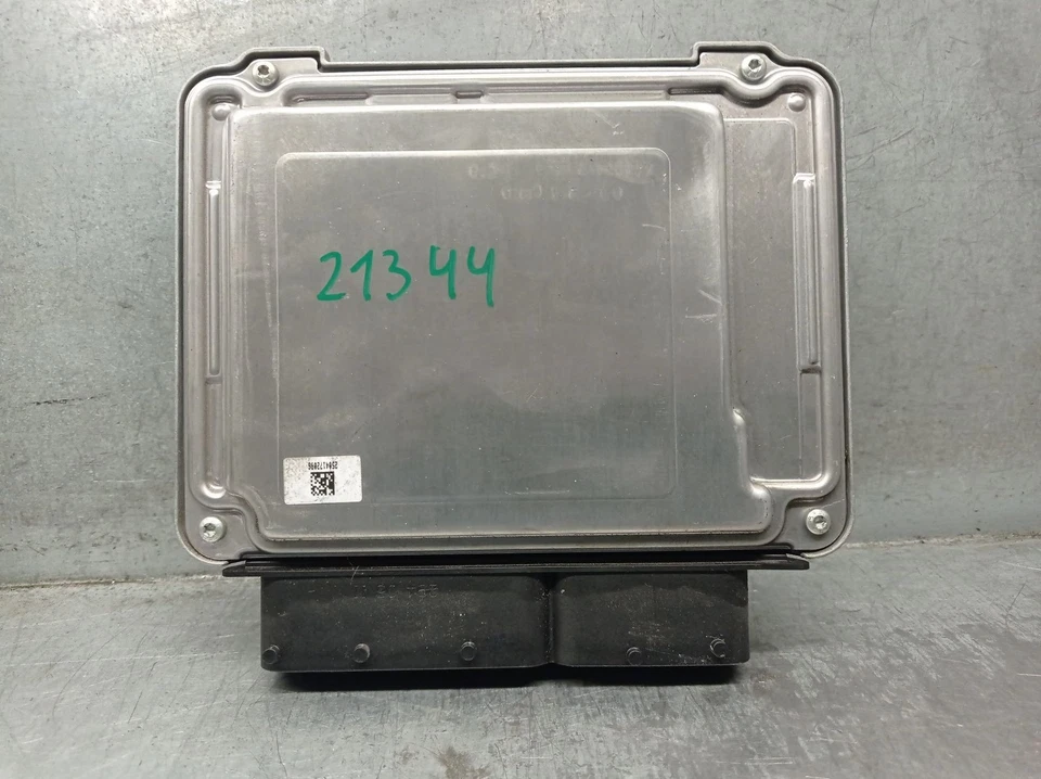 05E907309H CENTRALINA MOTORE / 0261S21433 BOSCH / 5277077 PER SKODA OCTAVIA III - Immagine 2 di 4