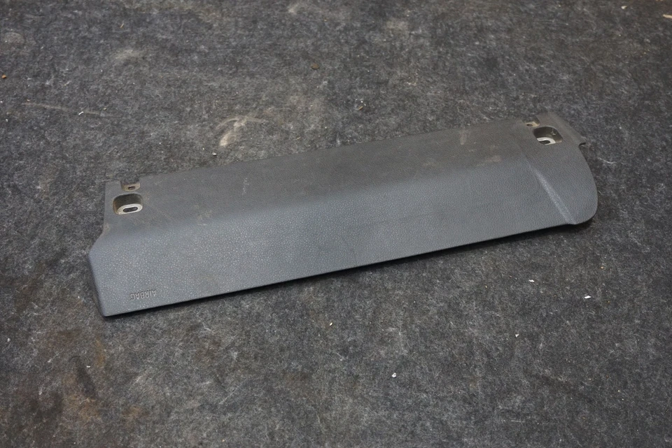 Airbag delantero derecho pasajero rodilla negro OEM 72129181133 BMW 528 535 550 2011-16 Foto 2 de 4