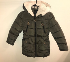 DKNY NEW BEAUTIFUL WOMEN PUFF JACKET OLIVE GREEN COLOR ZIP CLOSE 4 POCKET S 7/8