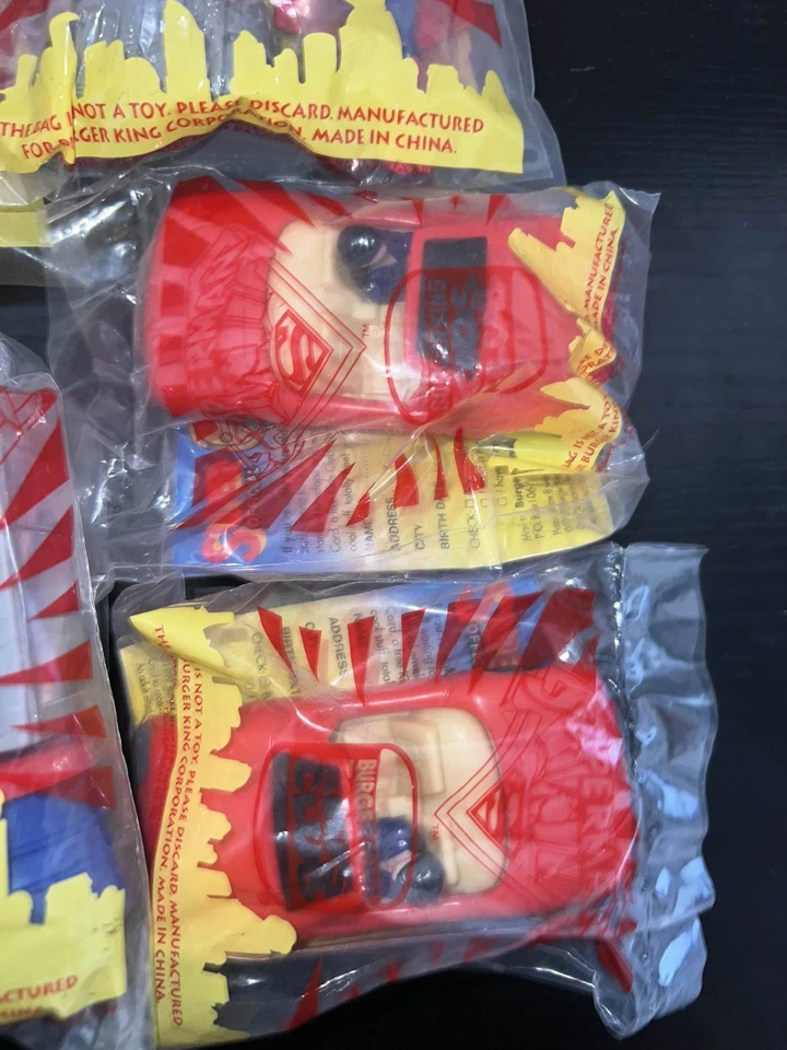 Lote de 12 juguetes Superman Burger King nuevos precintados Foto 4 de 4