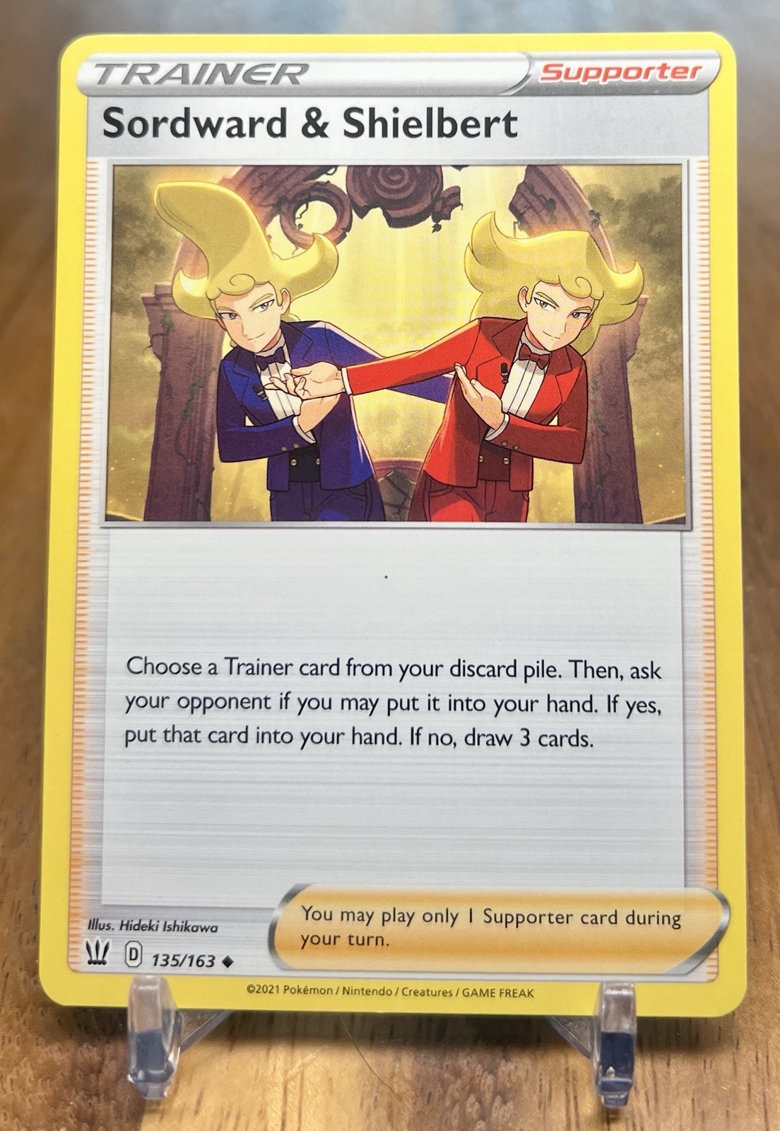 Sordward and Shielbert 135/163 Uncommon Pokemon Sword & Shield Battle Styles NM