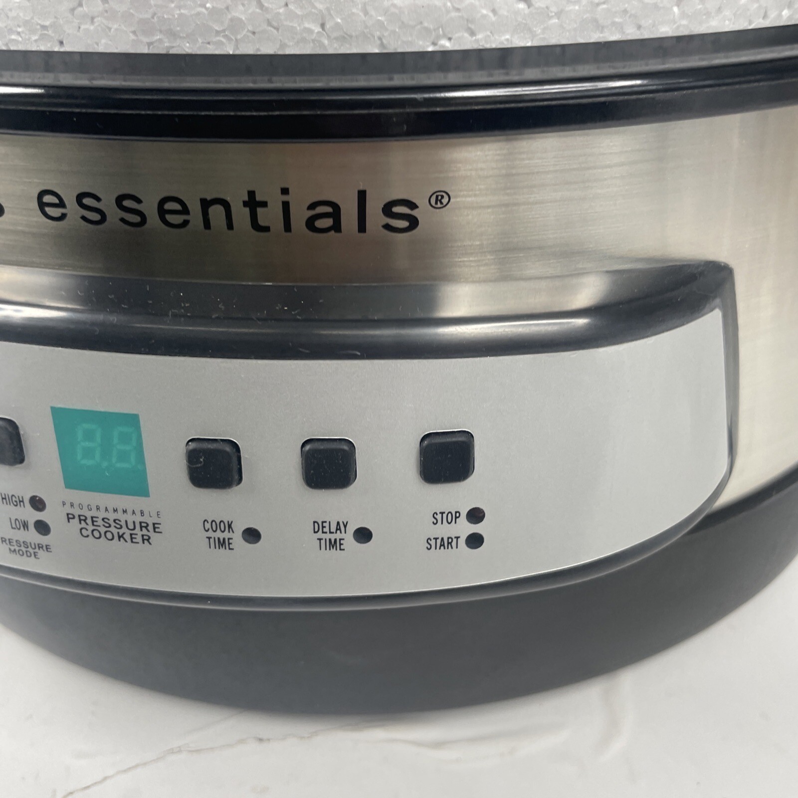 cooks essentials pressure cooker 6 Qt CEPC660 eBay