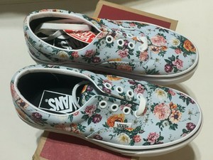 vans garden floral era