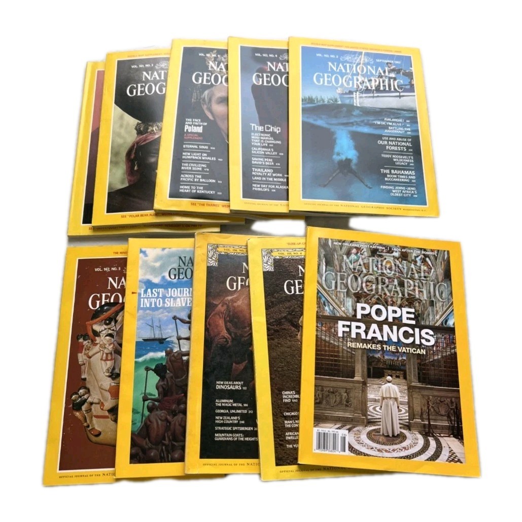 Vintage National Geographic Magazine Lot of 18 Random Selection
