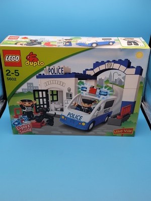 LEGO Duplo Set 5602 Polizeiwache Legoville-Serie