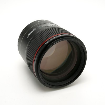 Canon EF 85mm f/1.4 L IS USM Lens
