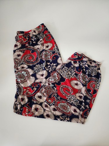 Kirgisistan Damen mehrfarbige kurze Hose Gr. S neu ohne Etikett - Bild 3 von 6