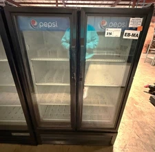 TRUE GDM-36SL-HC-LD TWO GLASS DOOR REFRIGERATED MERCHANDISER