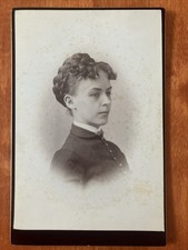 Pretty Woman w/ Short Braided Hair Unmarked Cabinet Card Antique Photo