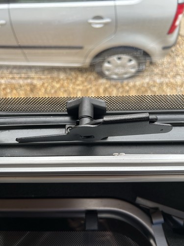Lock M Out Motorhome Caravan Window Security Locks £5 Each - Picture 5 of 8