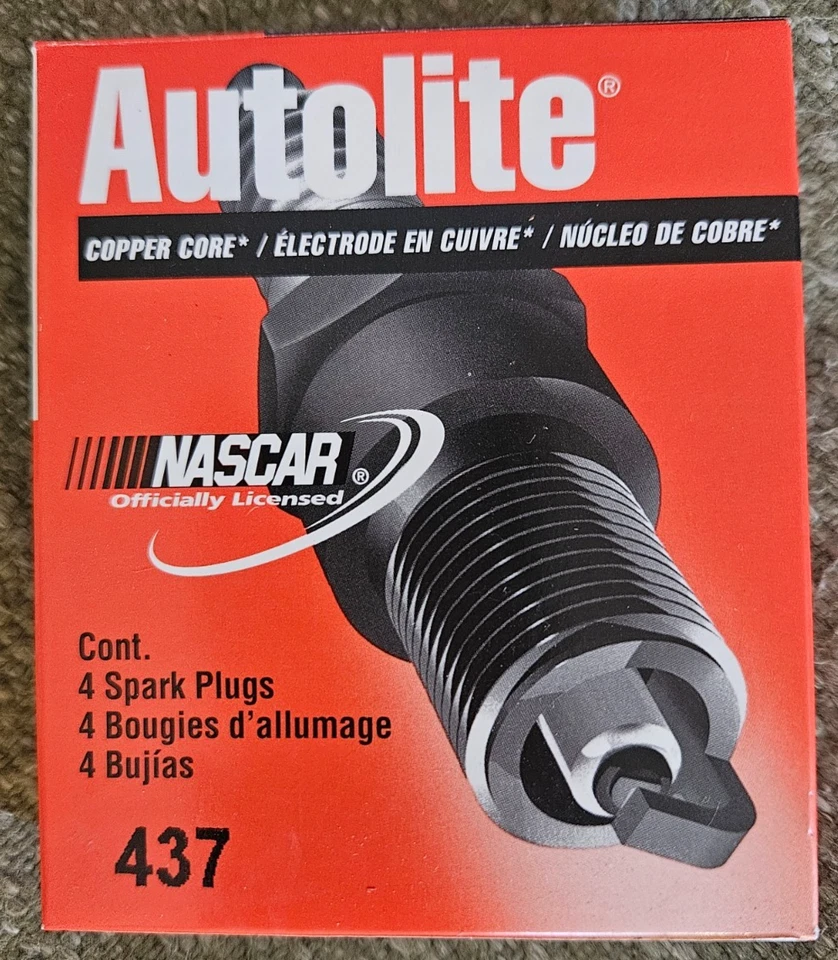 Juego de 4 bujías Autolite núcleo de cobre # 437. Nuevo en caja original. Foto 3 de 3