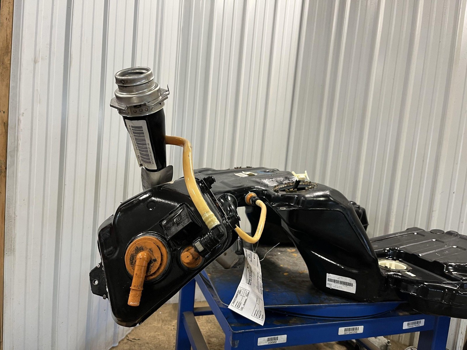 03-12 BENTLEY CONTINENTAL COUPE GT FUEL GAS TANK W/ FILLER NECK 3W0201021H