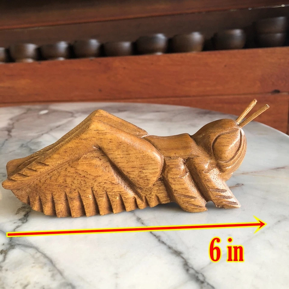 Large Hand-Crafted Cricket Wood Block / Rasp - Image 2 of 4