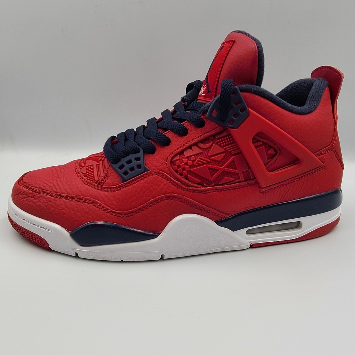 gym red jordan 4