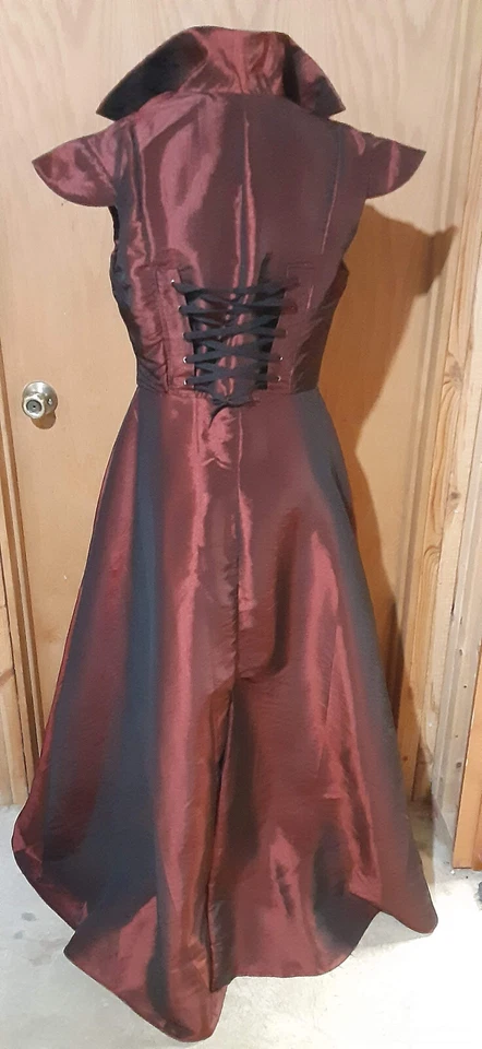 FATO RENASCENTISTA FEITO À MÃO  - Imagem 2 de 4