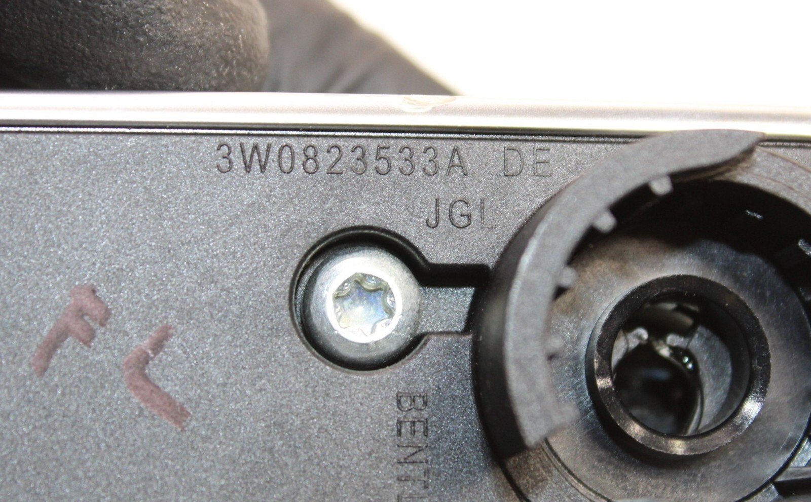 Bentley Continental 2006-2012 FRONT+LEFT Hood release handle