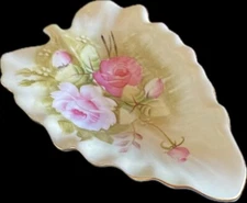 Antique Lefton Trinket Dish! Beautiful Leaf shape!